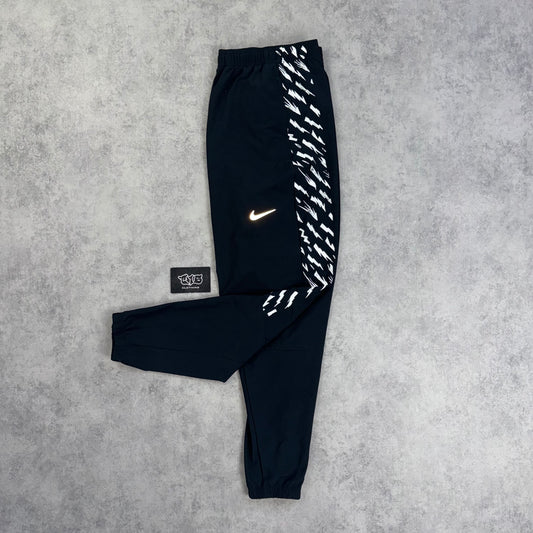 Nike Bolt Pants - Black