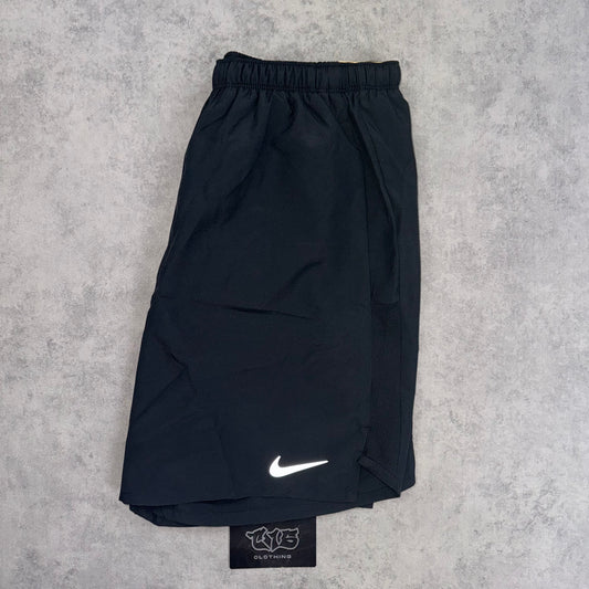 Nike Challenger 7” Shorts - Black