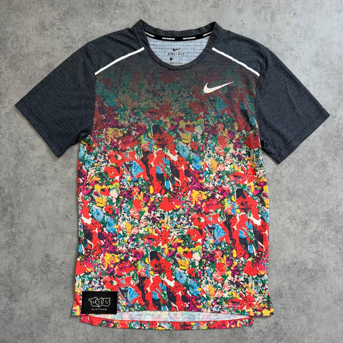 Nike Rise 365 Floral T-Shirt