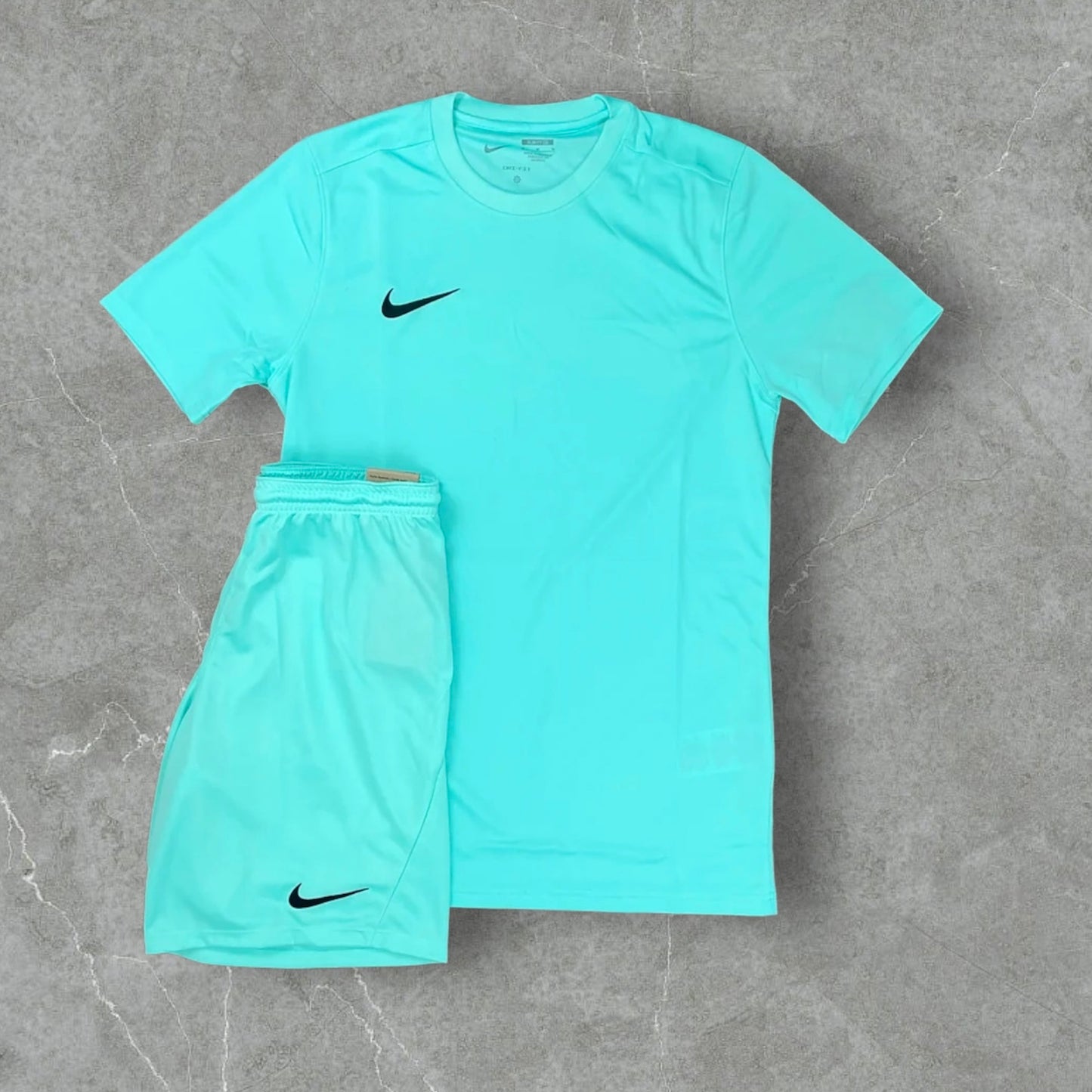 Nike Dri-Fit Set - Turquoise