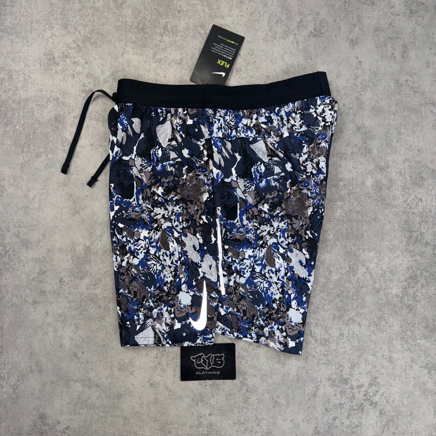 Nike Floral 7” Flex Stride Shorts